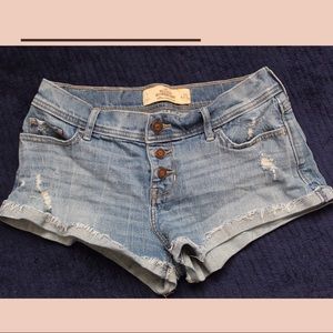 Holister Boyfriend Short